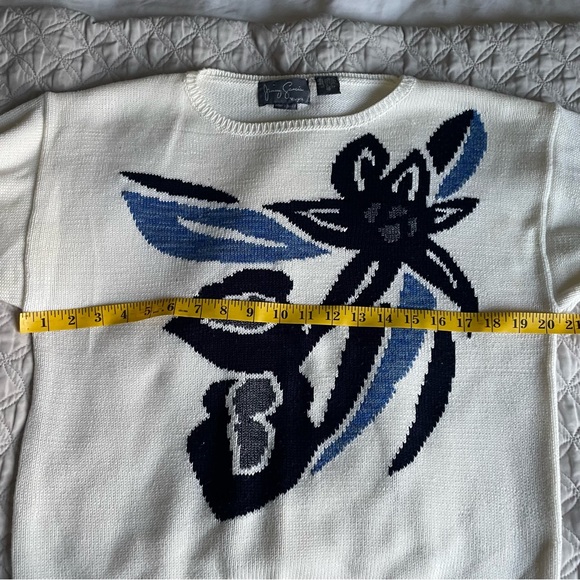 Vintage Jimmy Garcia Hand Loomed Abstract Floral Sweater • Size Medium - Picture 10 of 15